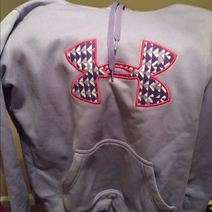 Under armor sweatshirt