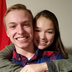 Meet your Posher, Cameron