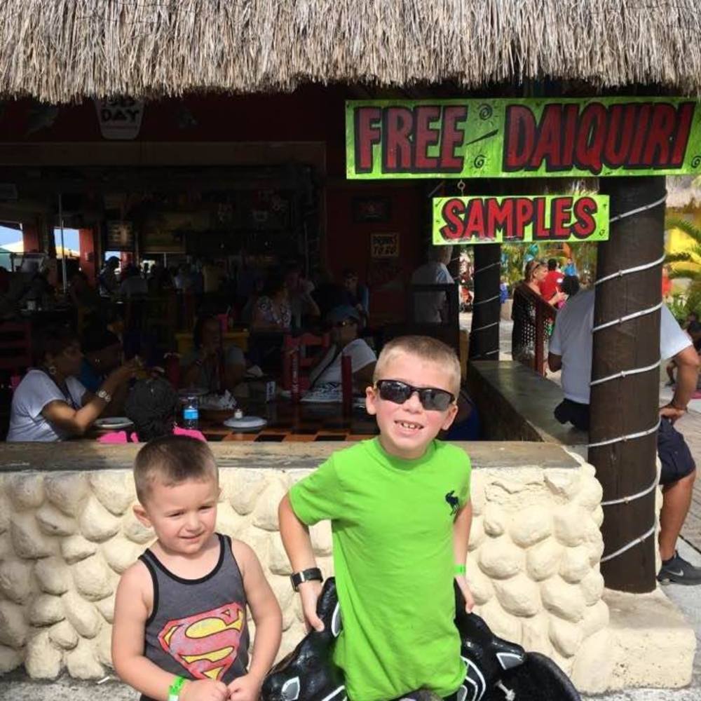 Meet your Posher, Debbie