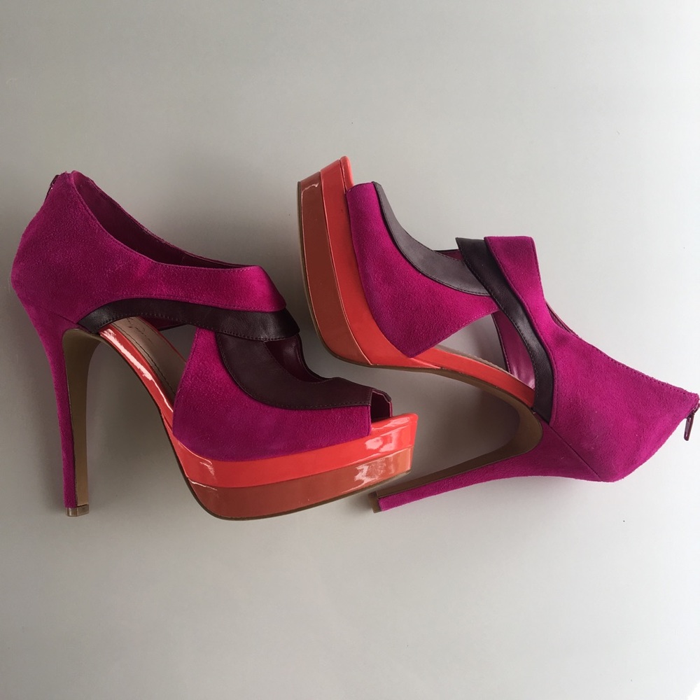 Jessica Simpson Platform Pump