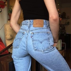 🚫SOLD🚫❄️Vintage 512 Perfect Wash Levi's 25❄️