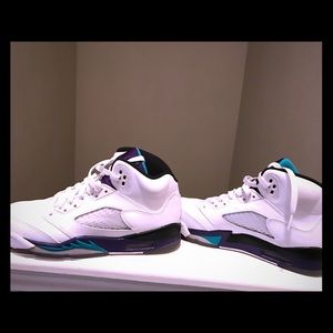 Jordan Retro 5 grapes