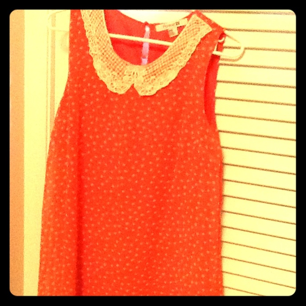 Peter Pan lace collar and polka dot dress