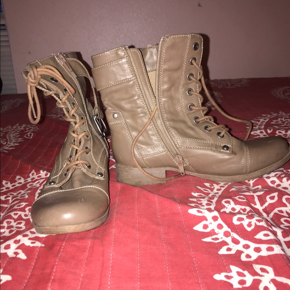 Tan guess combat boots