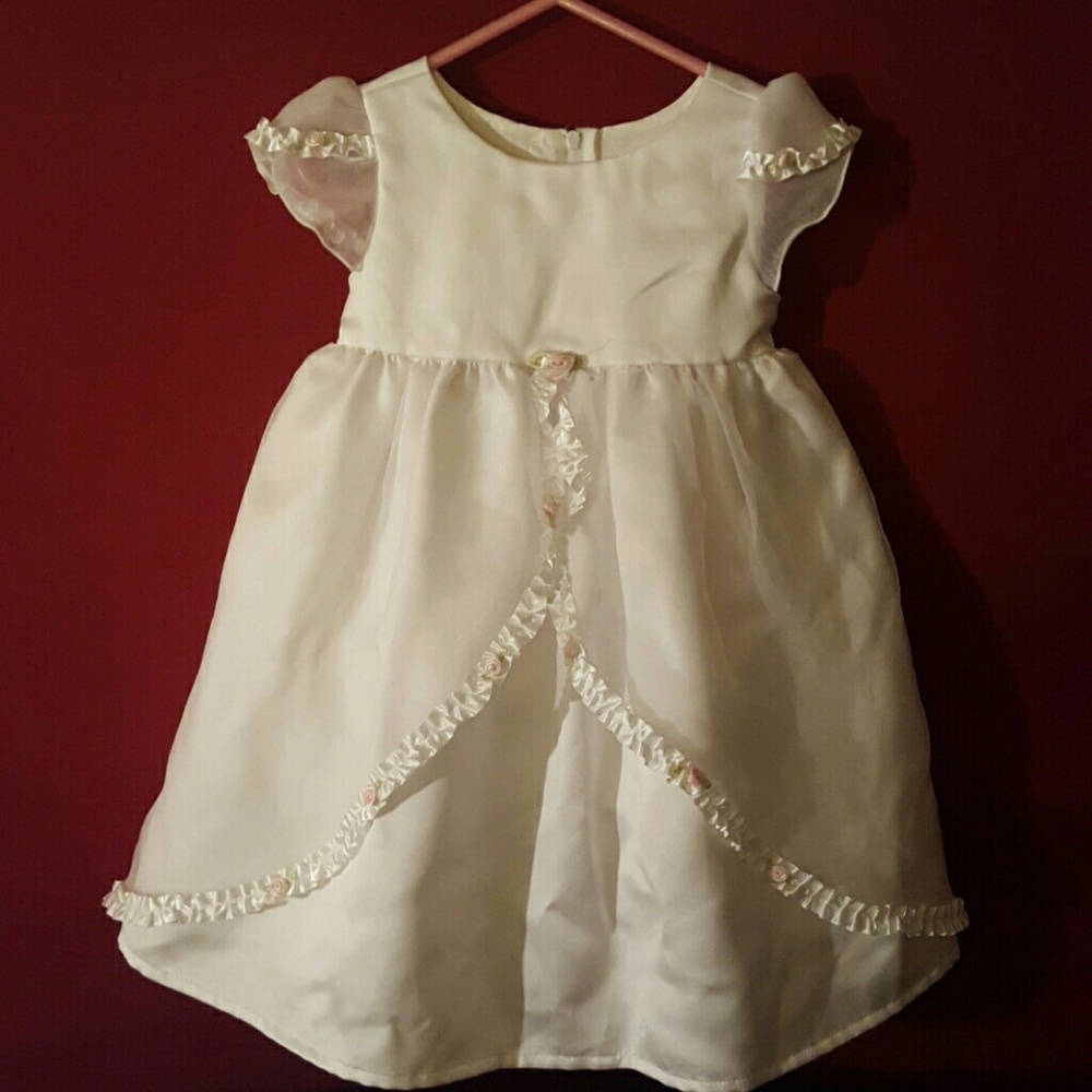 Jenny Annie dots  Girl's 2T White Satin Dress