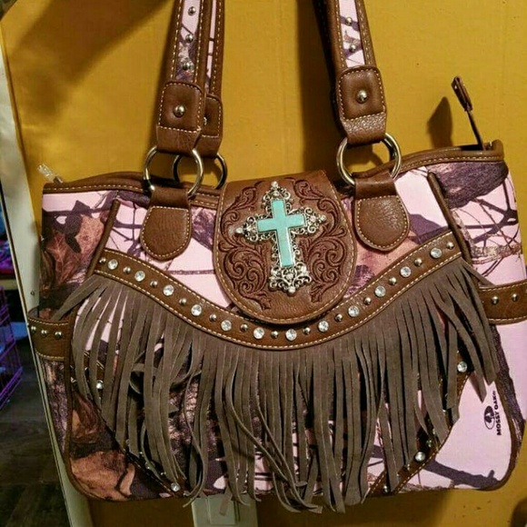Mossy oak conceal carrying purse - Picture 1 of 2