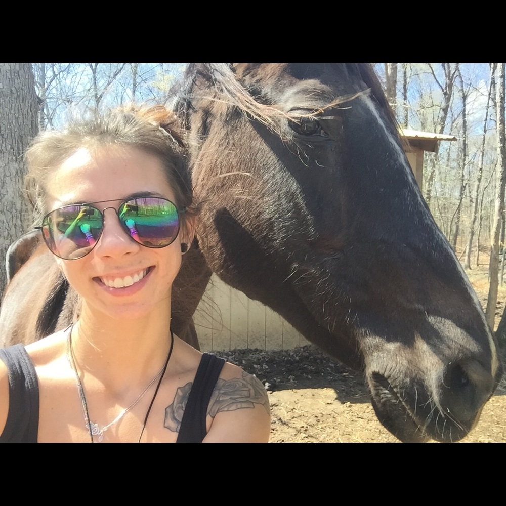 Meet your Posher, Miranda