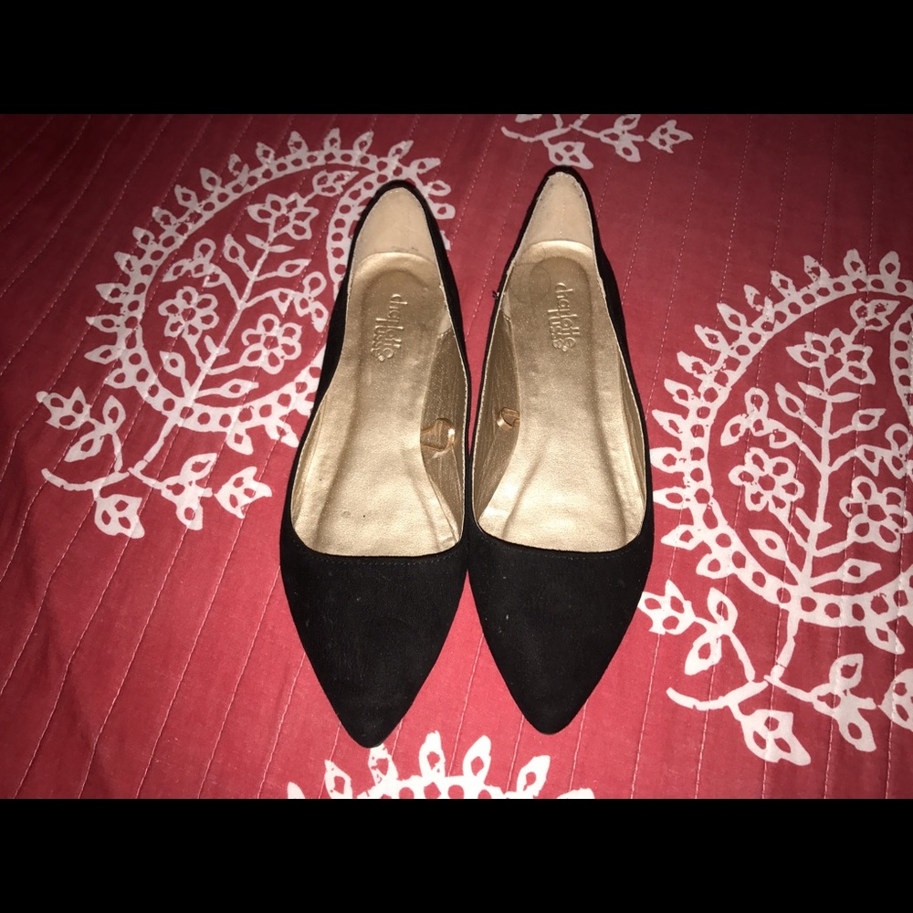 Black flats