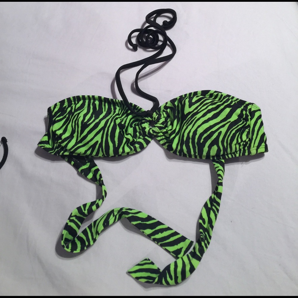 Bathing suit top