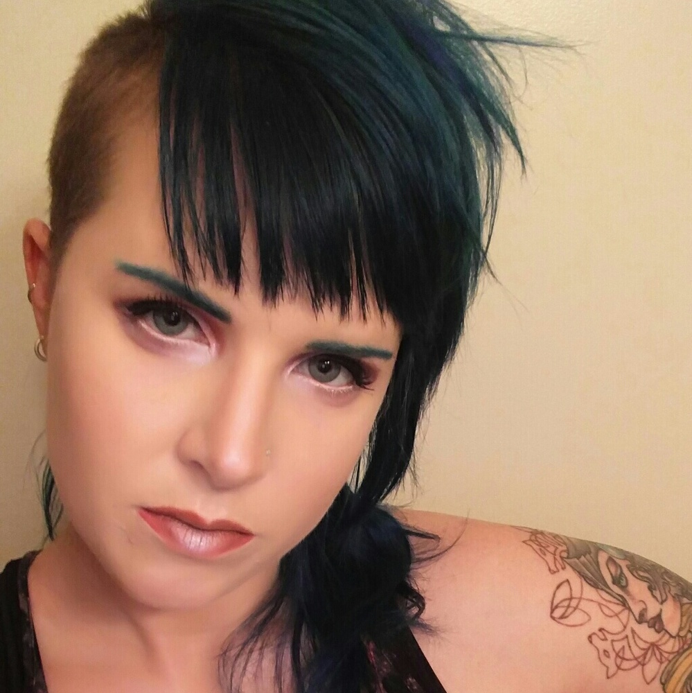 Meet your Posher, Meg