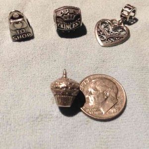 "Cupcake" Heltzberg Jeweler Pandora Bead