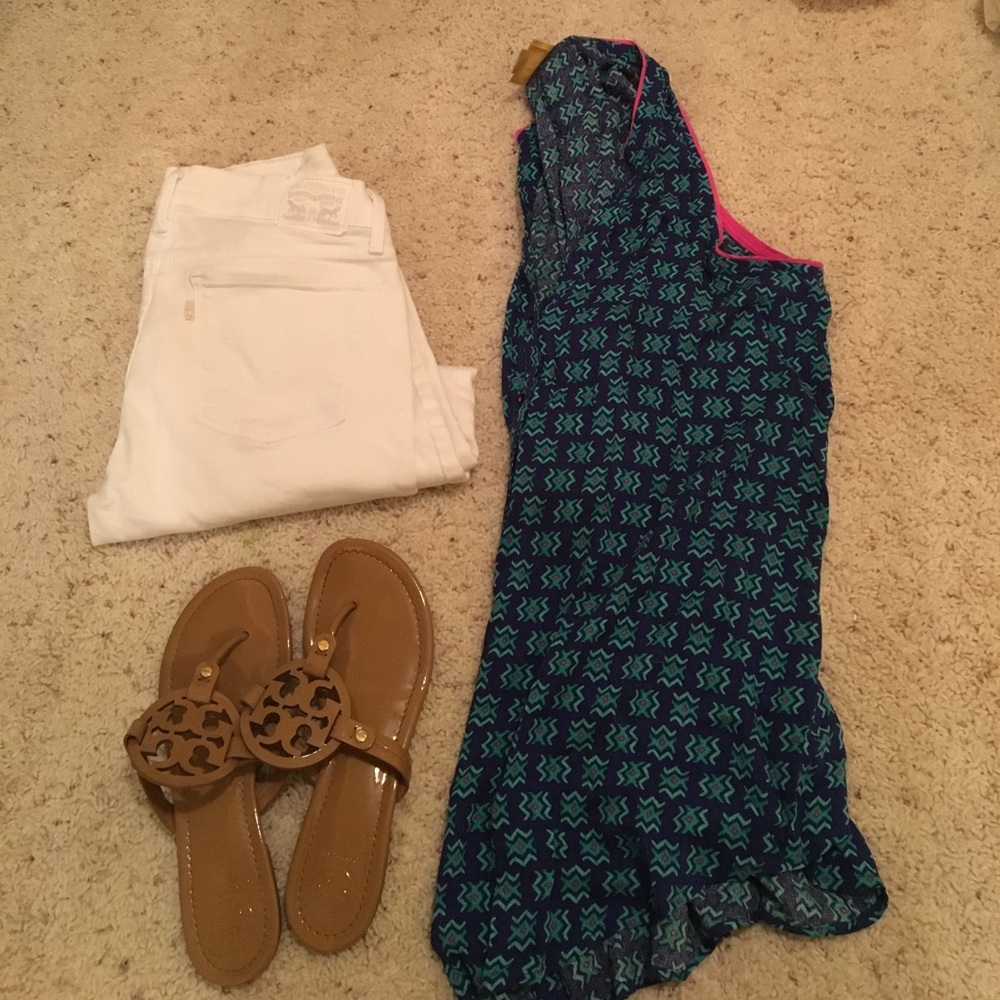 MAEVE (Anthro) beautiful button down flows top