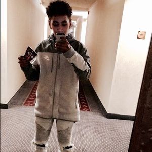 Meet your Posher, Zion