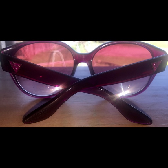 GUESS BRAND NEW PINK SUNGLASSES - Picture 2 of 4