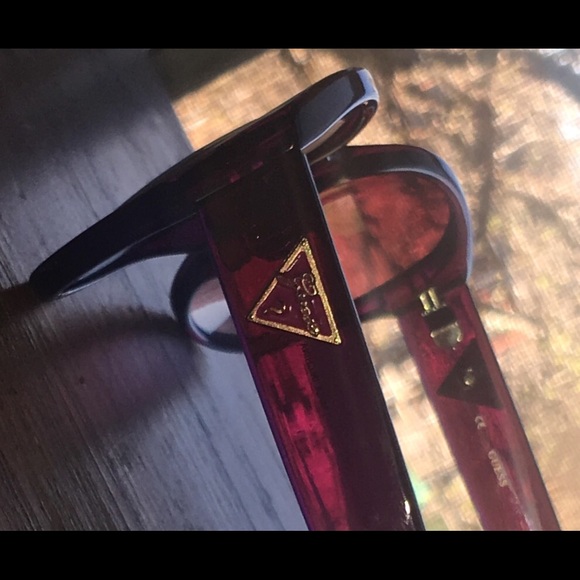 GUESS BRAND NEW PINK SUNGLASSES - Picture 3 of 4