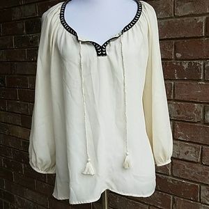 Off White Flowy Boho Top with 3/4 Sleeves