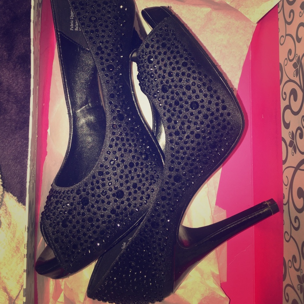 Lulu Townsend Heels
