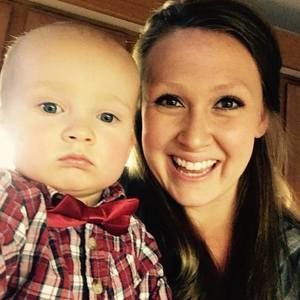 Meet your Posher, Caitlin