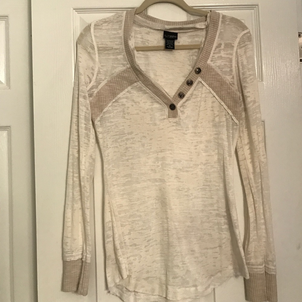 Sheer long sleeved blouse. Day trip brand. M