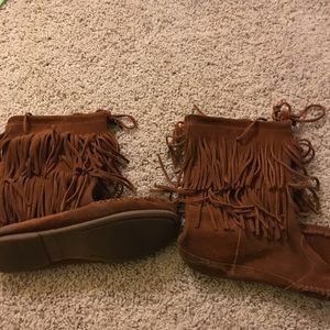 🌈Last chance, moving sale☀️Moccasins with fringe