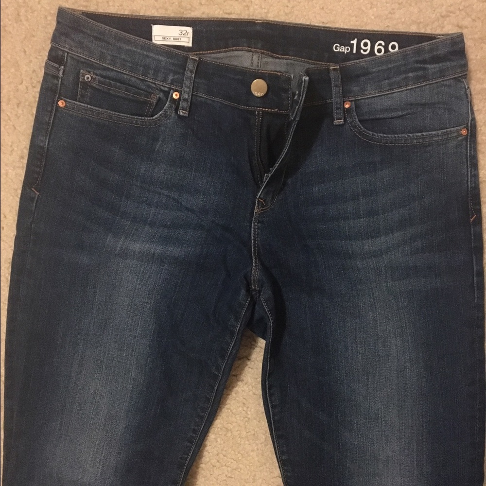 Like New Gap Sexy Boot Jeans