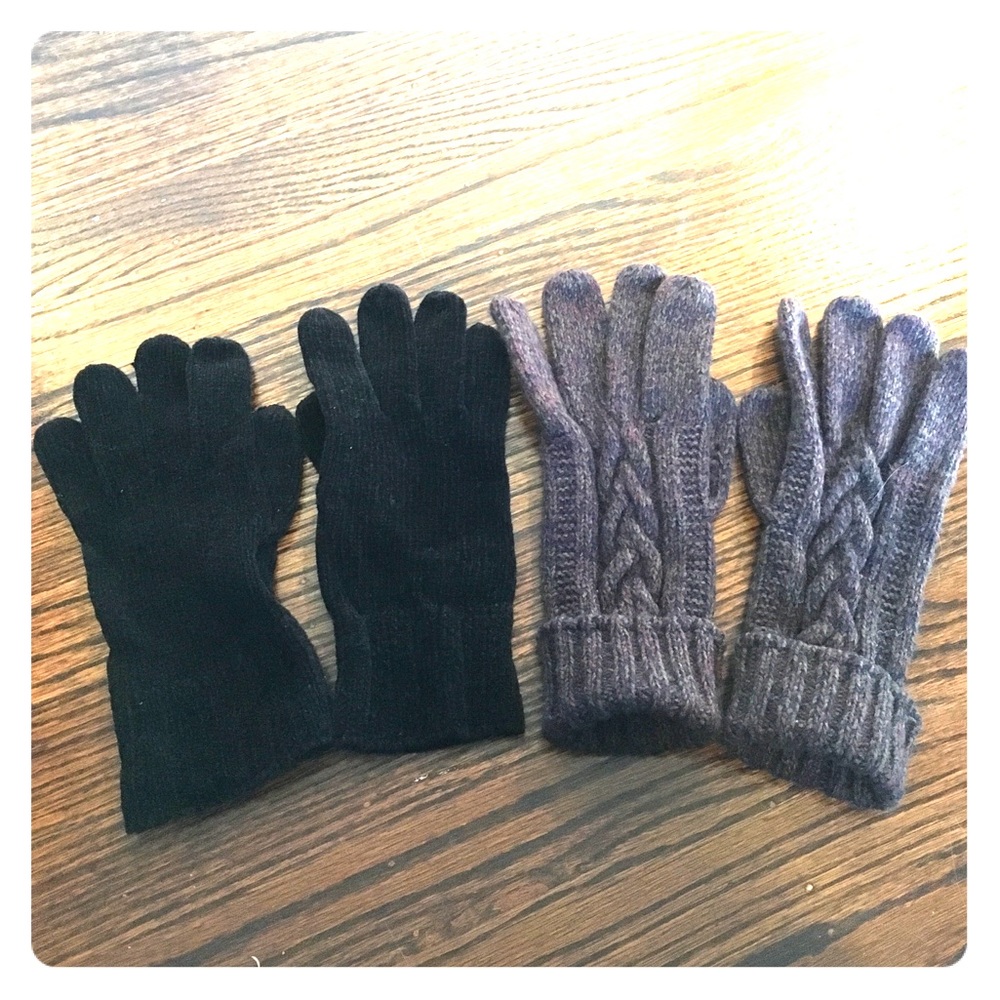 Set of two cozy gloves / mittens 😻