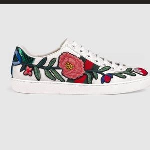 Meet your Posher, Ally