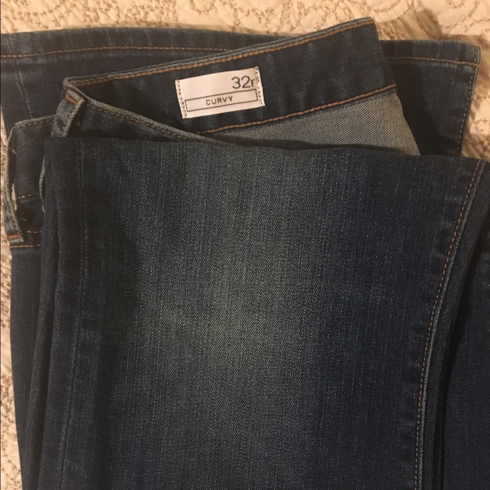 Like New Gap Curvy Jeans