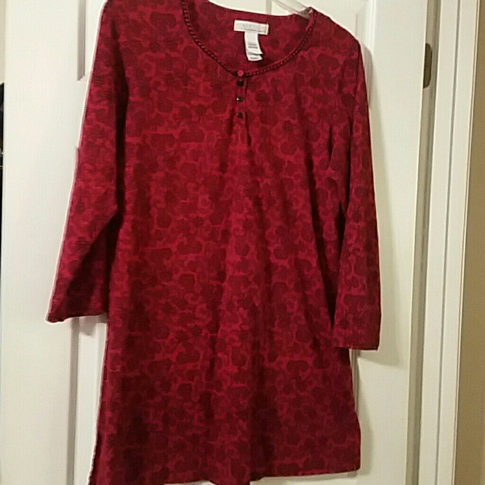 Soft, comfy nighty!