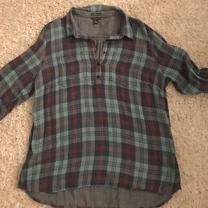 Half button Eddie Bauer top.