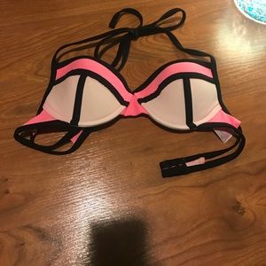 Triangle style bikini top