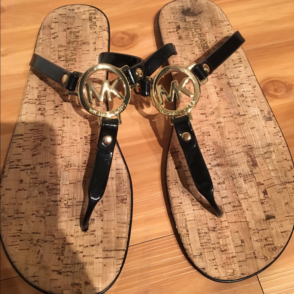Michael kors jelly thong sandal!!