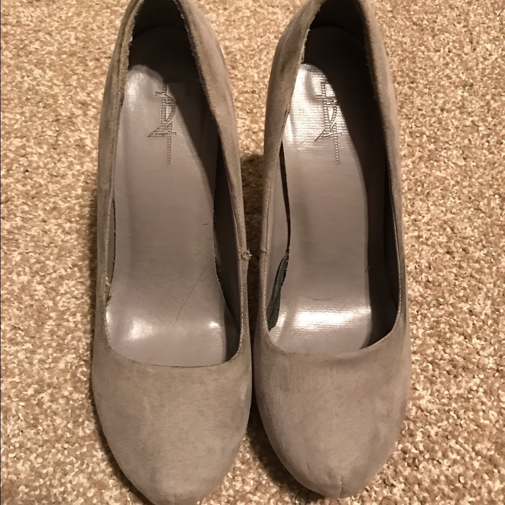 Grey Platform Pumps
