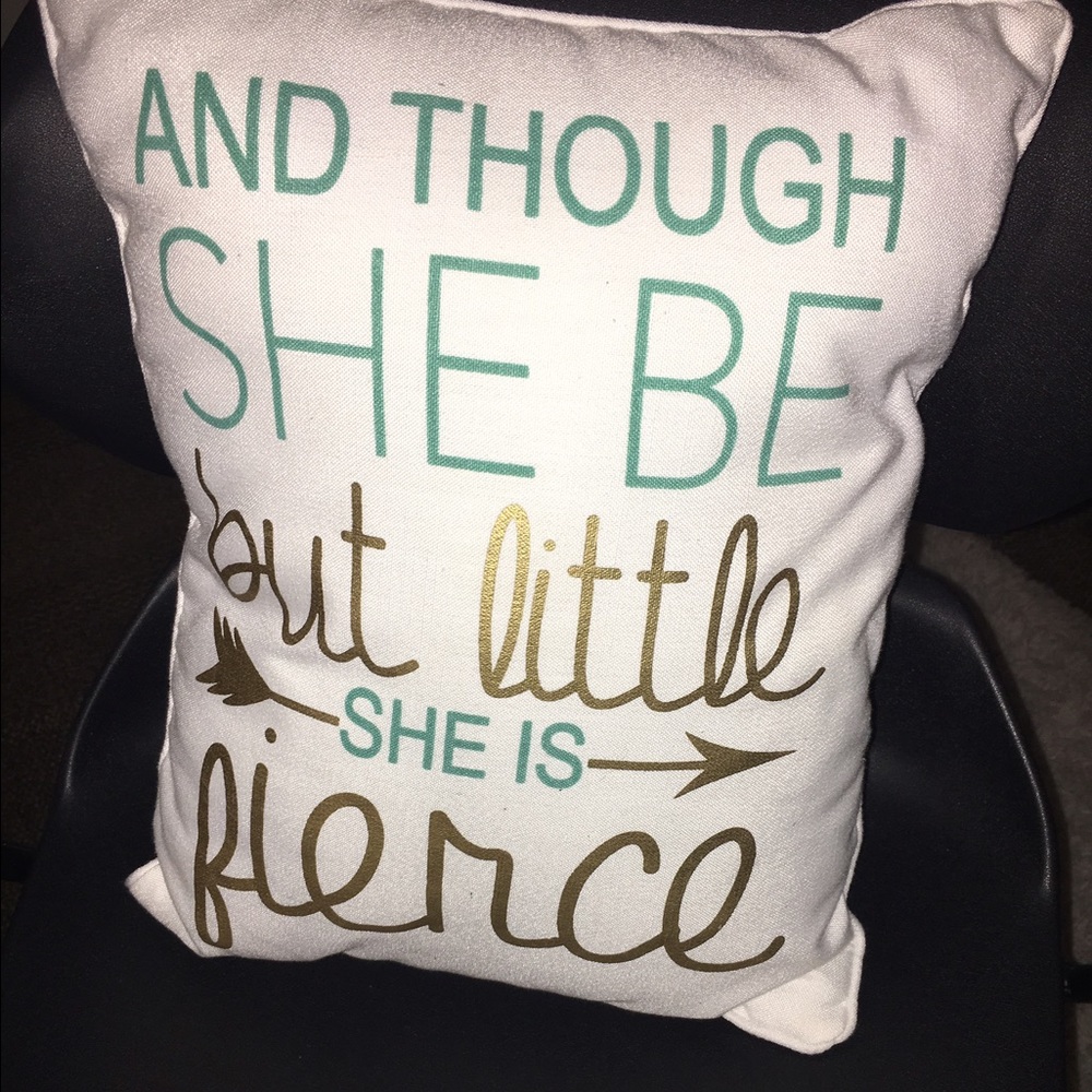 Throw pillow