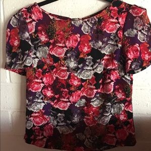 Cute flower blouse 🌸