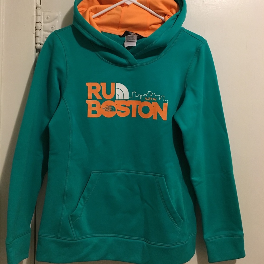 The North Face Fave Pullover Hoodie