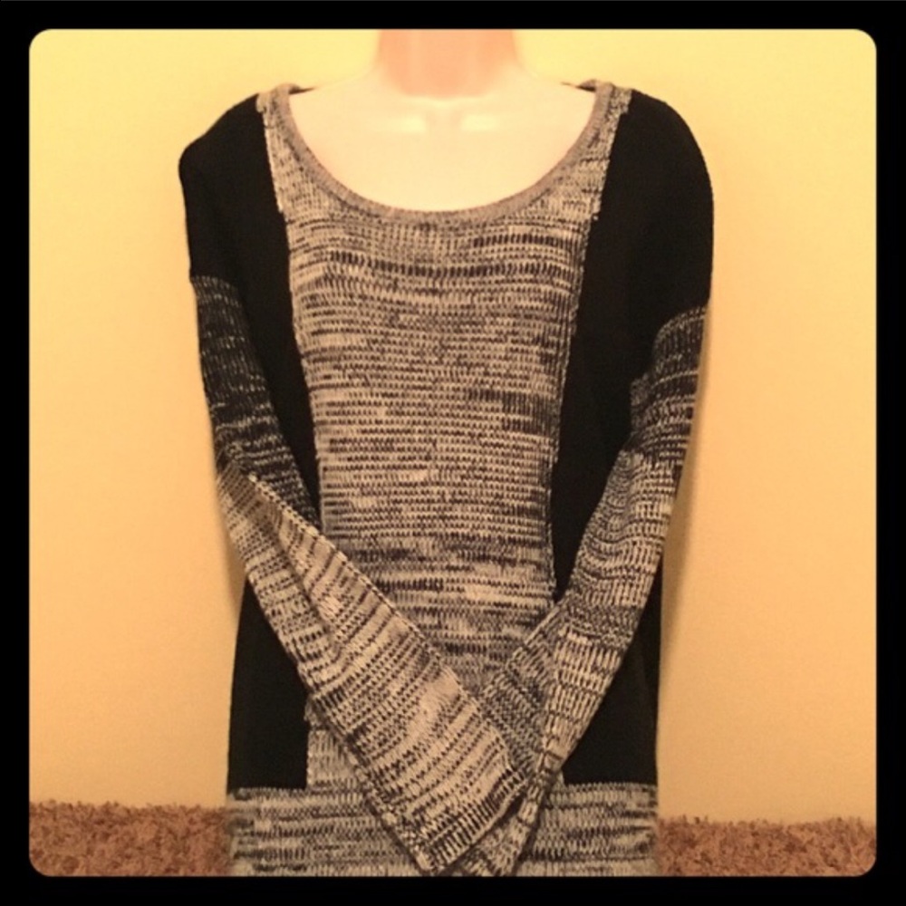 Stitchfix black and white "Ellison" sweater