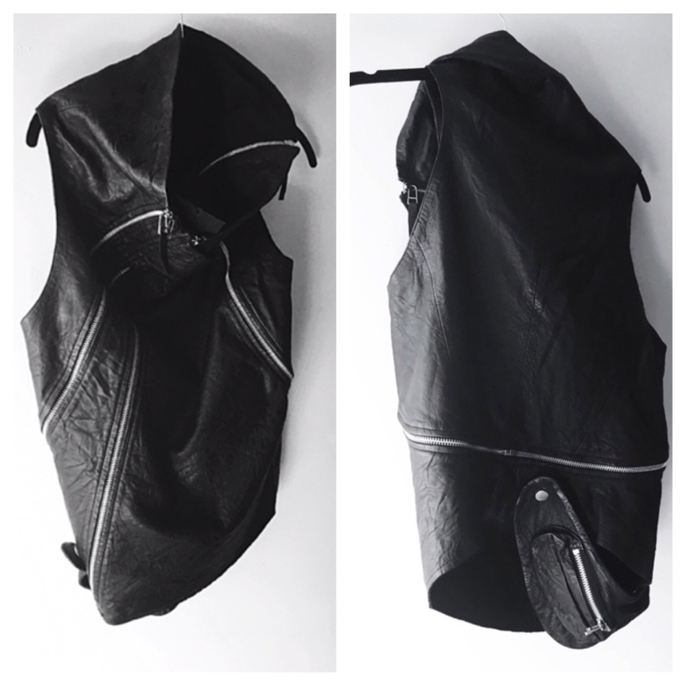 ✖️SOLD✖️ Barbara I Gongini Asymmetric Leather Vest - Picture 5 of 7
