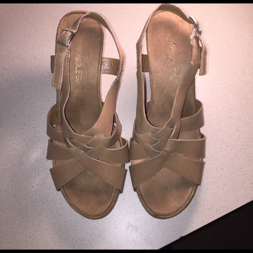 Very cute wedges!!