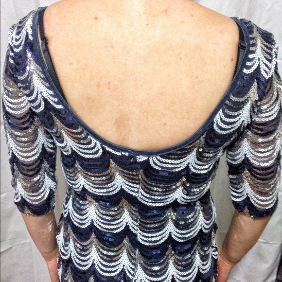 ❤️Crystal Doll navy blue silver and white midi❤️ - Picture 3 of 6