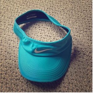 NWOT Baby Blue Nike Sun visor