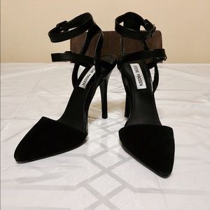 Black sexy Steve Madden women's heels