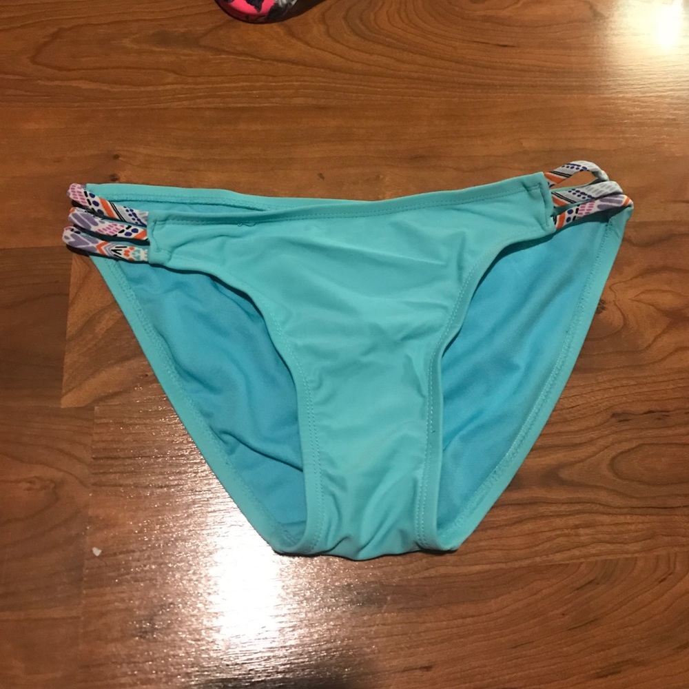 Bikini bottoms