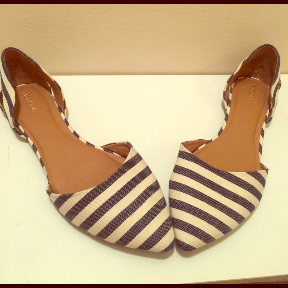 Blue and white striped flats