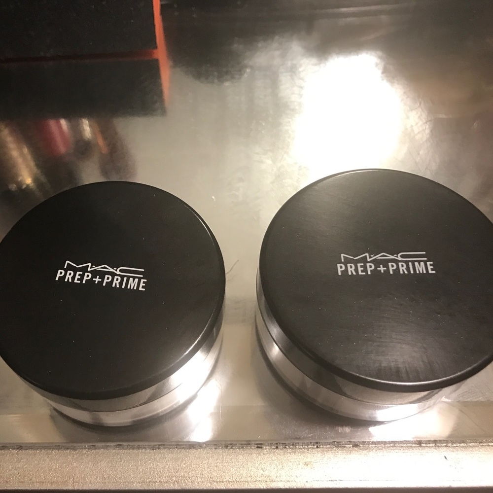 Mac prep+prime powder