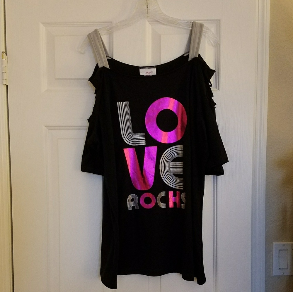 Love Rocks top