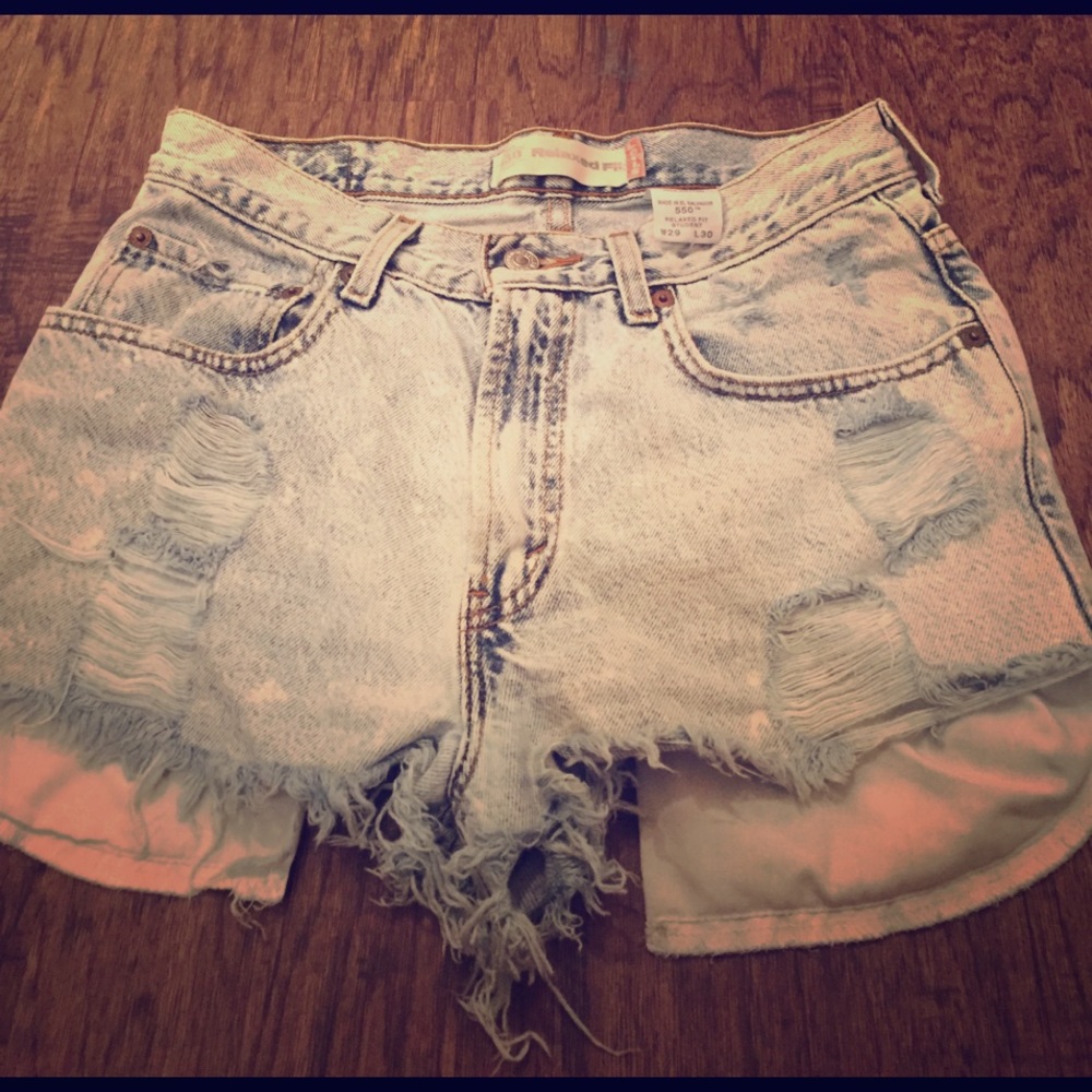 Distressed Levi shorts