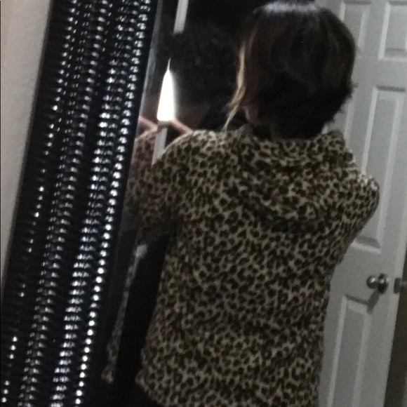 BNWOT Rare Victoria Secret/Pink hoodie - Picture 6 of 6