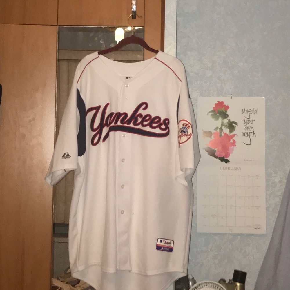 Great condition yankee jersey