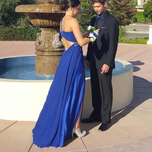 Royal Blue La Femme Prom Dress - Picture 3 of 4